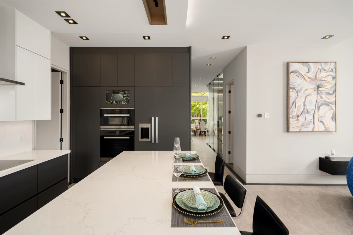 Powder Room Photo of 6571 Whiteoak Drive, Richmond, BC