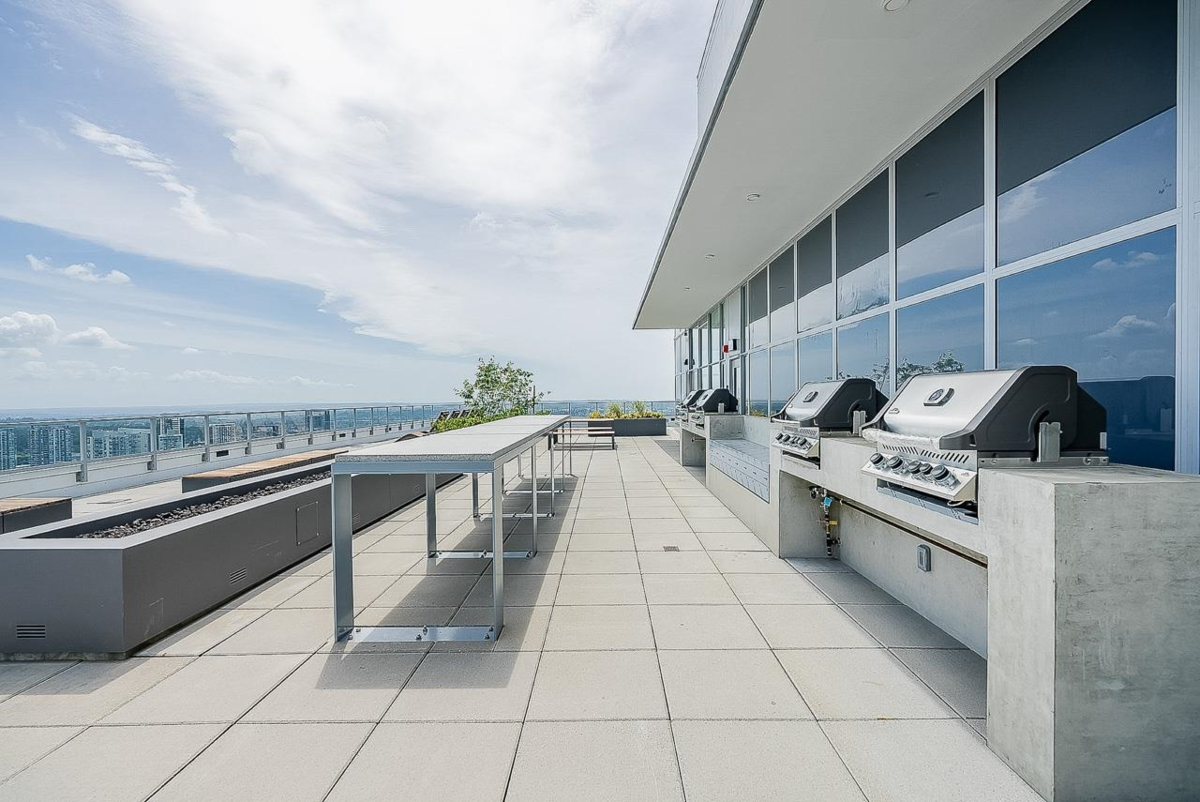 Garden / Landscaping Photo of 2606 13350 Central Avenue, Surrey, BC