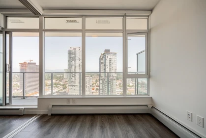 2606 13350 Central Avenue, Surrey, BC