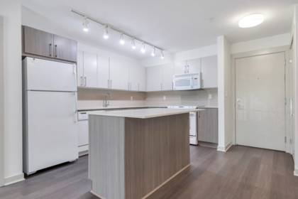 212 8695 160 Street, Surrey, BC, Surrey — Apartment/Condo for sale