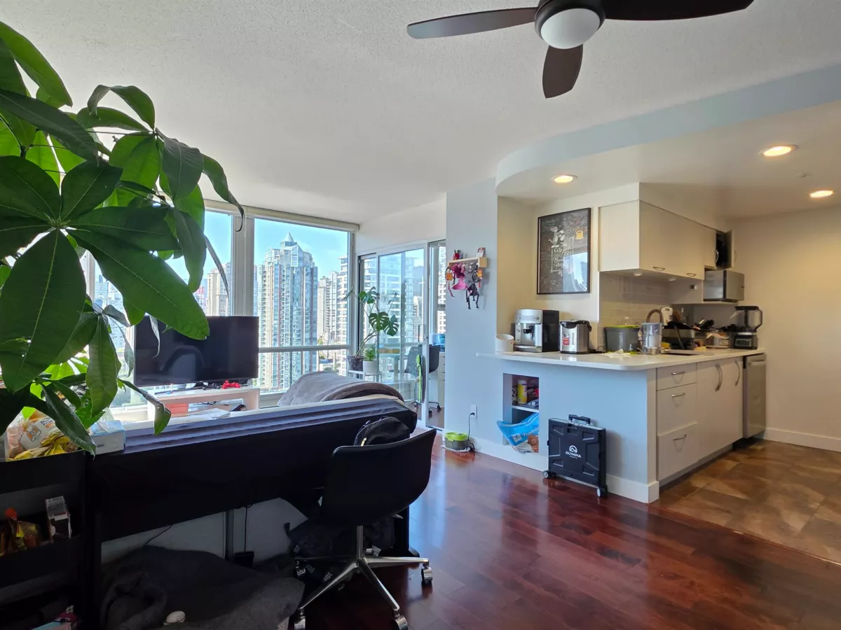 Kitchen Photo of 2709 1008 Cambie Street, Vancouver, BC