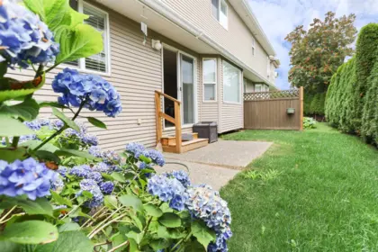 8 9472 Woodbine Street, Chilliwack, BC, Chilliwack — Townhouse for sale