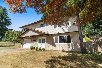 35215 Mckee Road, Abbotsford, BC, Abbotsford — Single Family Residence for sale