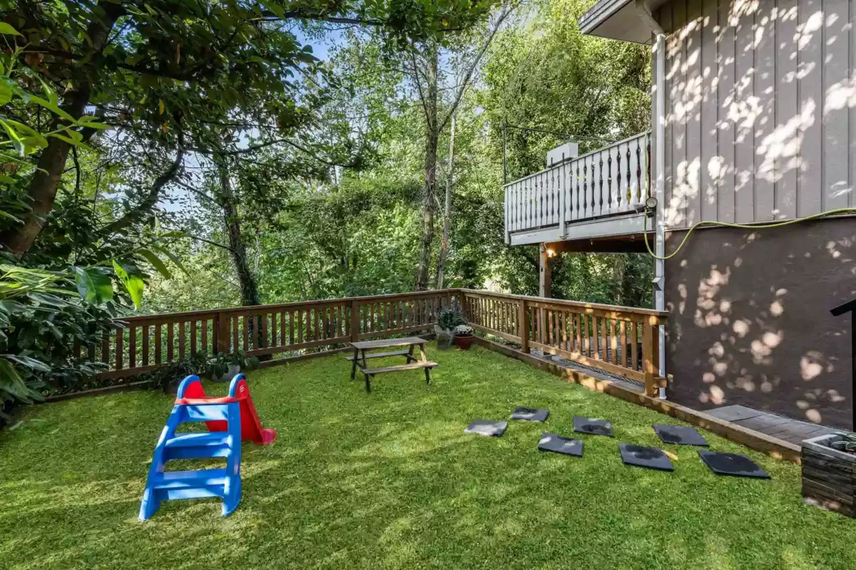 Hot Tub / Spa Photo of 34777 Mt Blanchard Drive, Abbotsford, BC