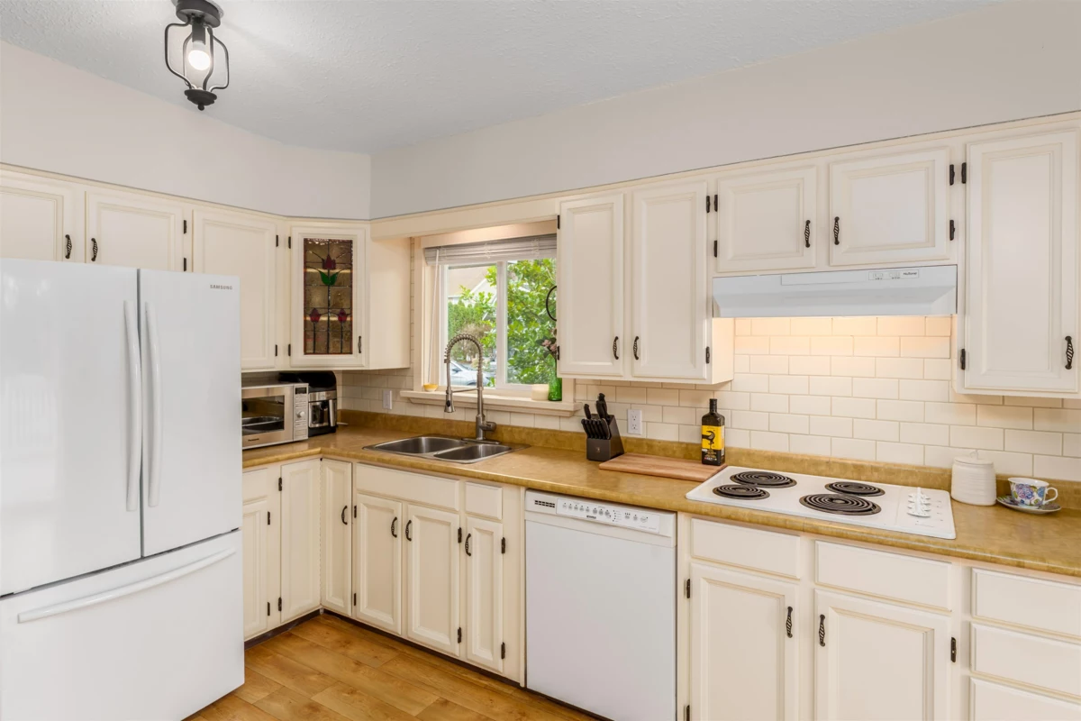 Pantry Photo of 34777 Mt Blanchard Drive, Abbotsford, BC