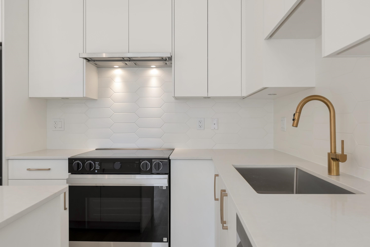 Dining Area Photo of 411 20286 72b Avenue, Langley, BC