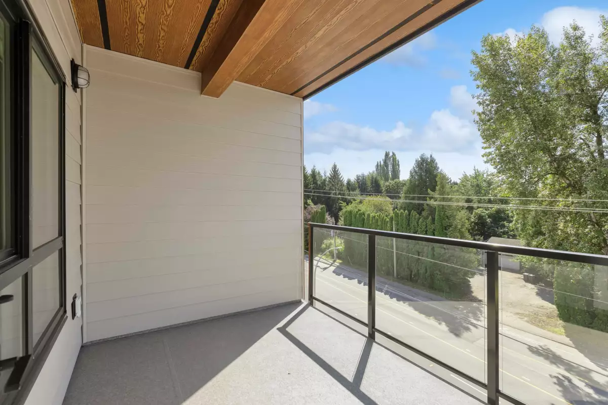 Laundry Room Photo of 411 20286 72b Avenue, Langley, BC