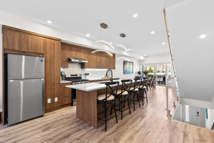 Kitchen Island Photo of 3 18 Loon Crescent, No City Value, BC