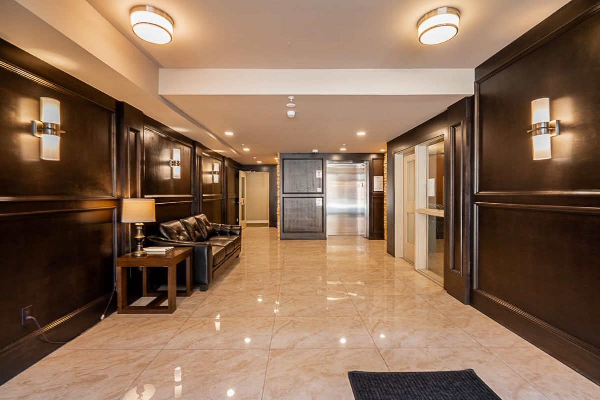 Dining Area Photo of B324 20716 Willoughby Town Centre Drive, Langley, BC