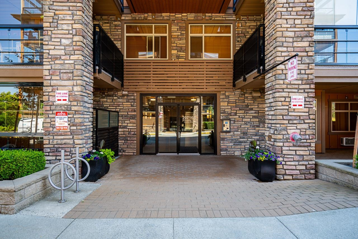 Family Room Photo of B324 20716 Willoughby Town Centre Drive, Langley, BC