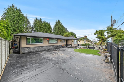 Pantry Photo of 1360 Everall Street, White Rock, BC