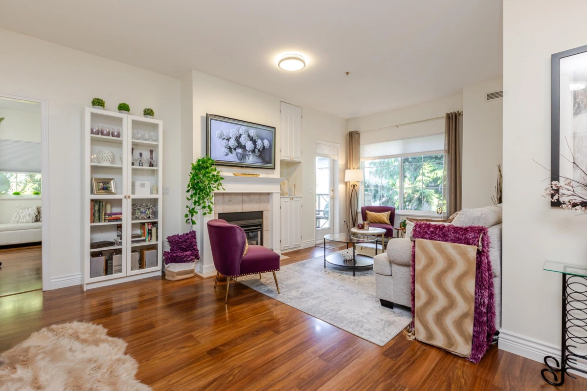 Basement Recreation Room Photo of 205 4747 54a Street, Ladner, BC