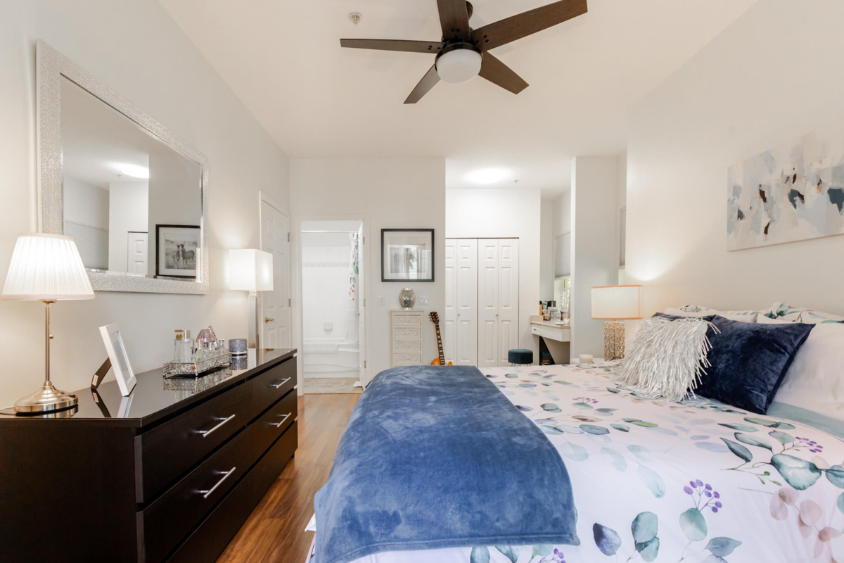 Breakfast Nook Photo of 205 4747 54a Street, Ladner, BC