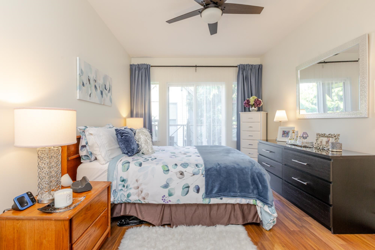 Kitchen Island Photo of 205 4747 54a Street, Ladner, BC