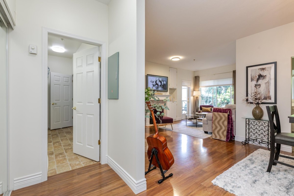 Loft / Bonus Room Photo of 205 4747 54a Street, Ladner, BC