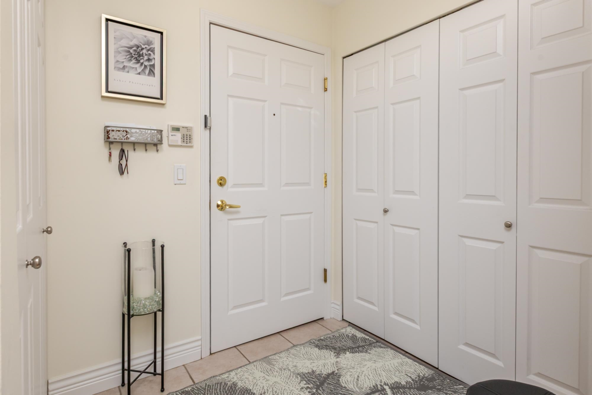 Office / Den Photo of 205 4747 54a Street, Ladner, BC