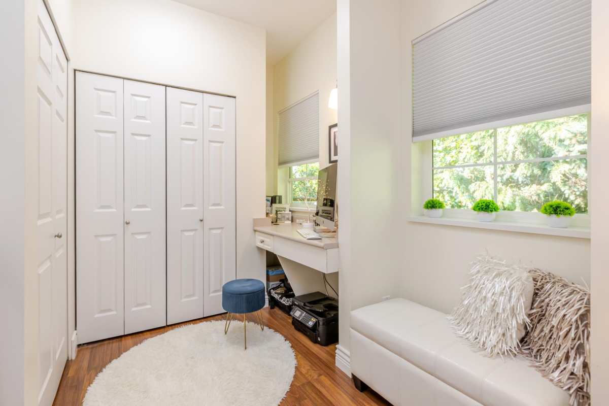 Outdoor Deck Photo of 205 4747 54a Street, Ladner, BC