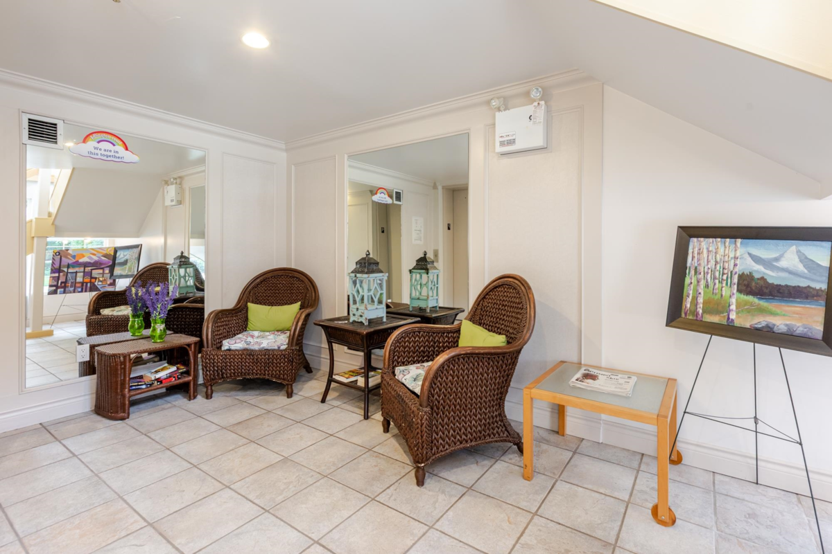 Powder Room Photo of 205 4747 54a Street, Ladner, BC