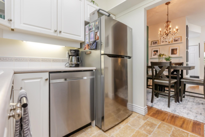 Kitchen Photo of 205 4747 54a Street, Ladner, BC