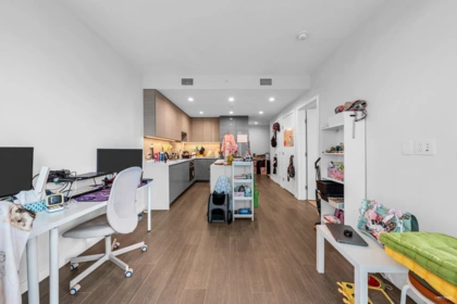 Kitchen Photo of 1612 2108 Gilmore Avenue, Burnaby, BC