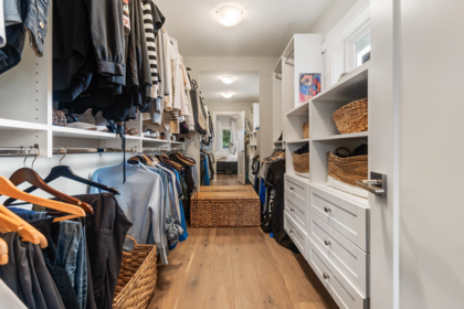 Hallway Photo of 1745 Enderby Avenue, Delta, BC