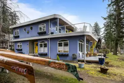 106 First Avenue, Cultus Lake, BC, Cultus Lake — Single Family Residence for sale