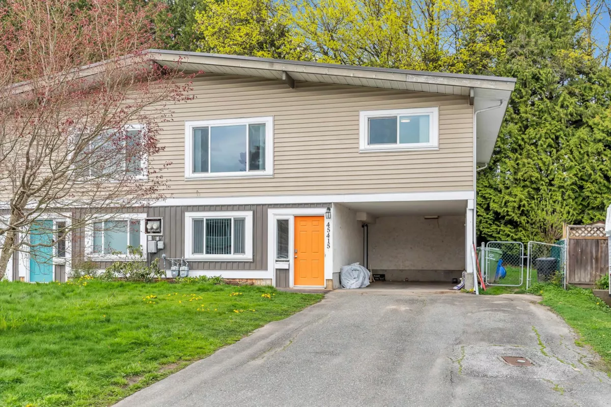 Exterior Front Photo of 45415 Mcintosh Drive, Chilliwack, BC