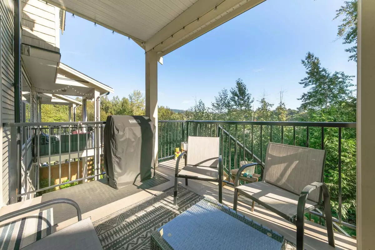 Breakfast Nook Photo of 48 11252 Cottonwood Drive, Maple Ridge, BC