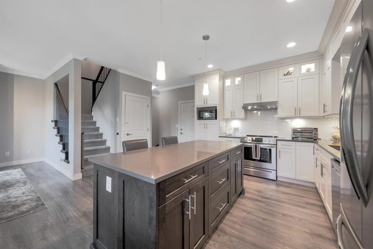 Dining Area Photo of 48 11252 Cottonwood Drive, Maple Ridge, BC