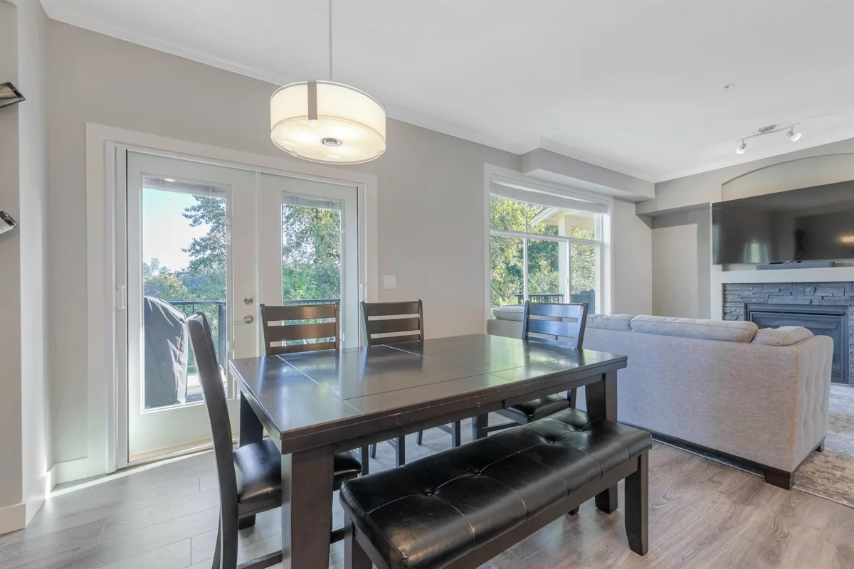 Kitchen Photo of 48 11252 Cottonwood Drive, Maple Ridge, BC