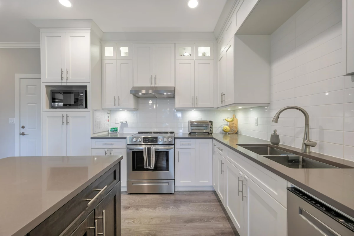 Living Room Photo of 48 11252 Cottonwood Drive, Maple Ridge, BC