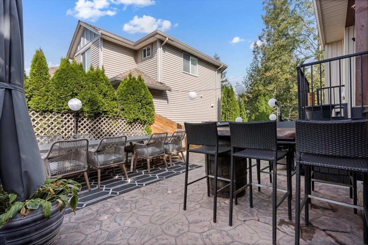 Hot Tub / Spa Photo of 21 46745 Hudson Road, Chilliwack, BC