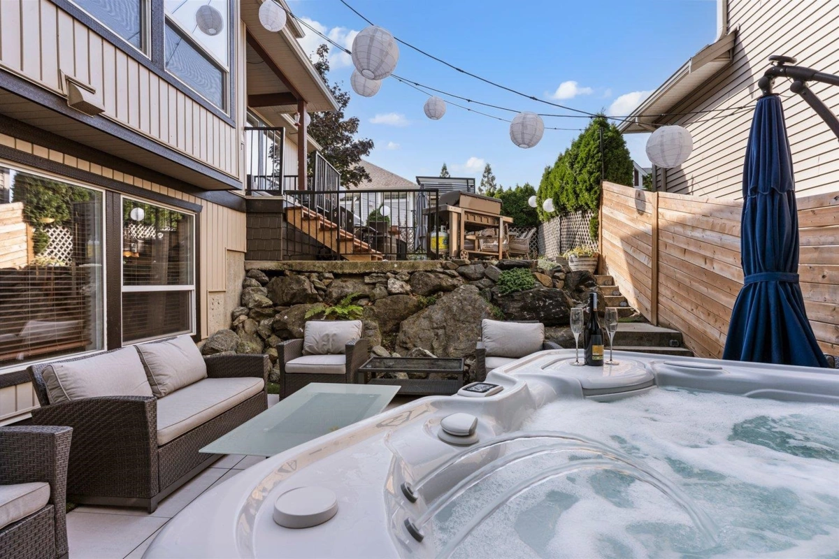 Neighborhood Park Photo Near 21 46745 Hudson Road, Chilliwack, BC