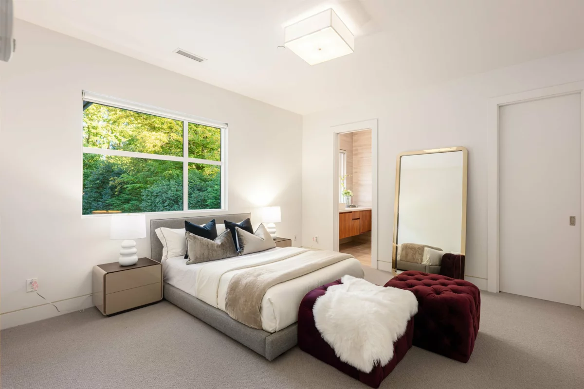 Laundry Room Photo of 6350 Macdonald Street, Vancouver, BC