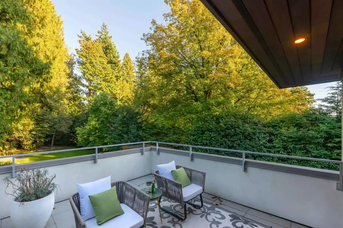 Office / Den Photo of 6350 Macdonald Street, Vancouver, BC