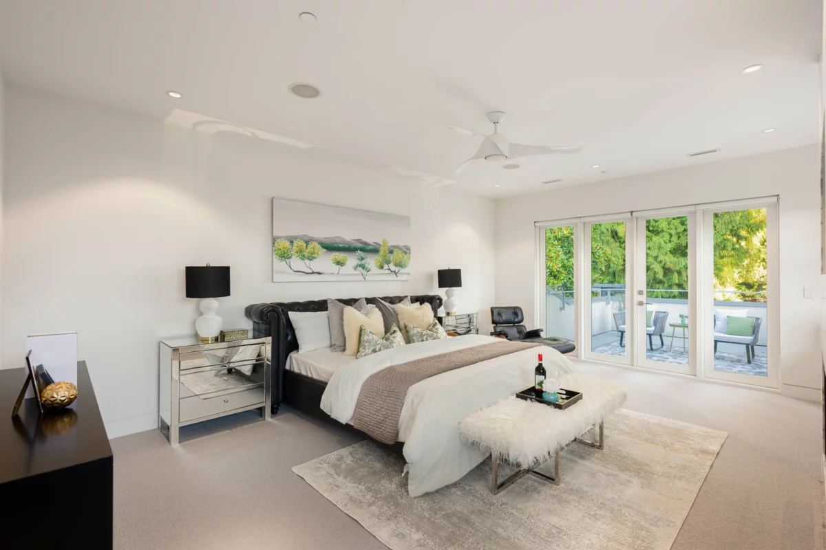 Powder Room Photo of 6350 Macdonald Street, Vancouver, BC