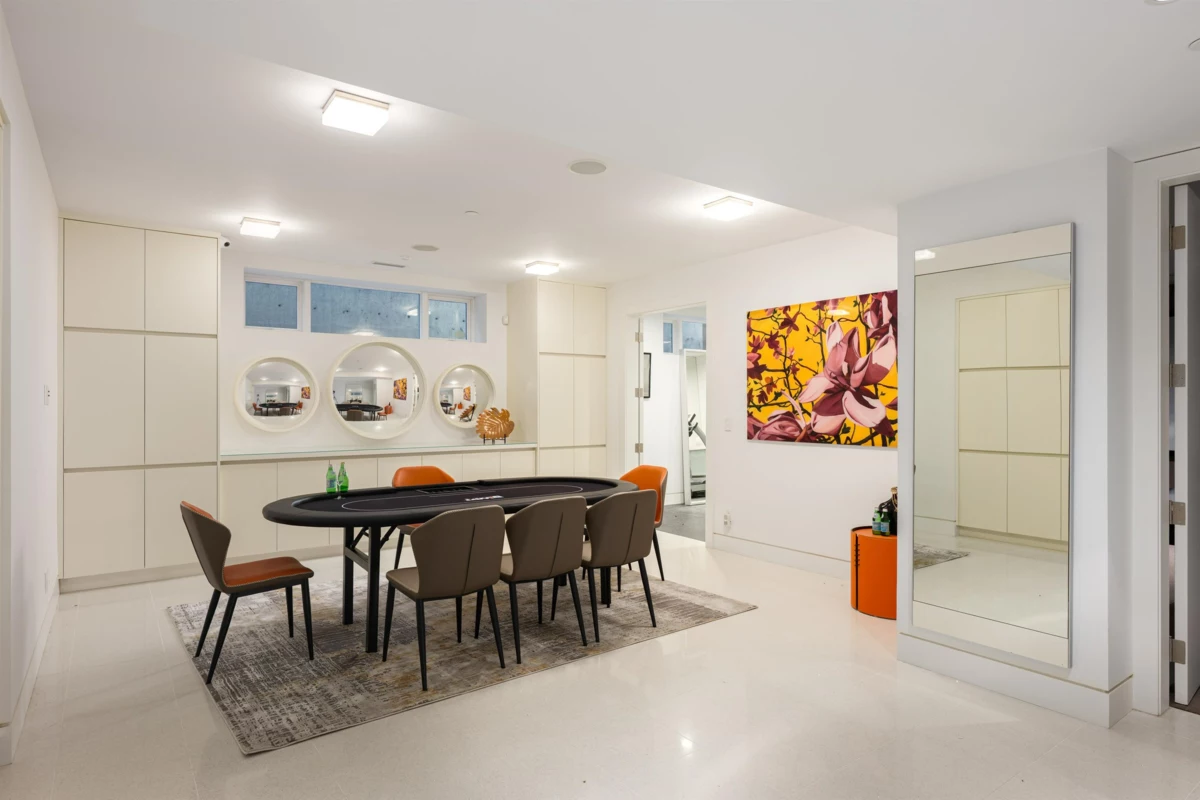 Staircase Photo of 6350 Macdonald Street, Vancouver, BC