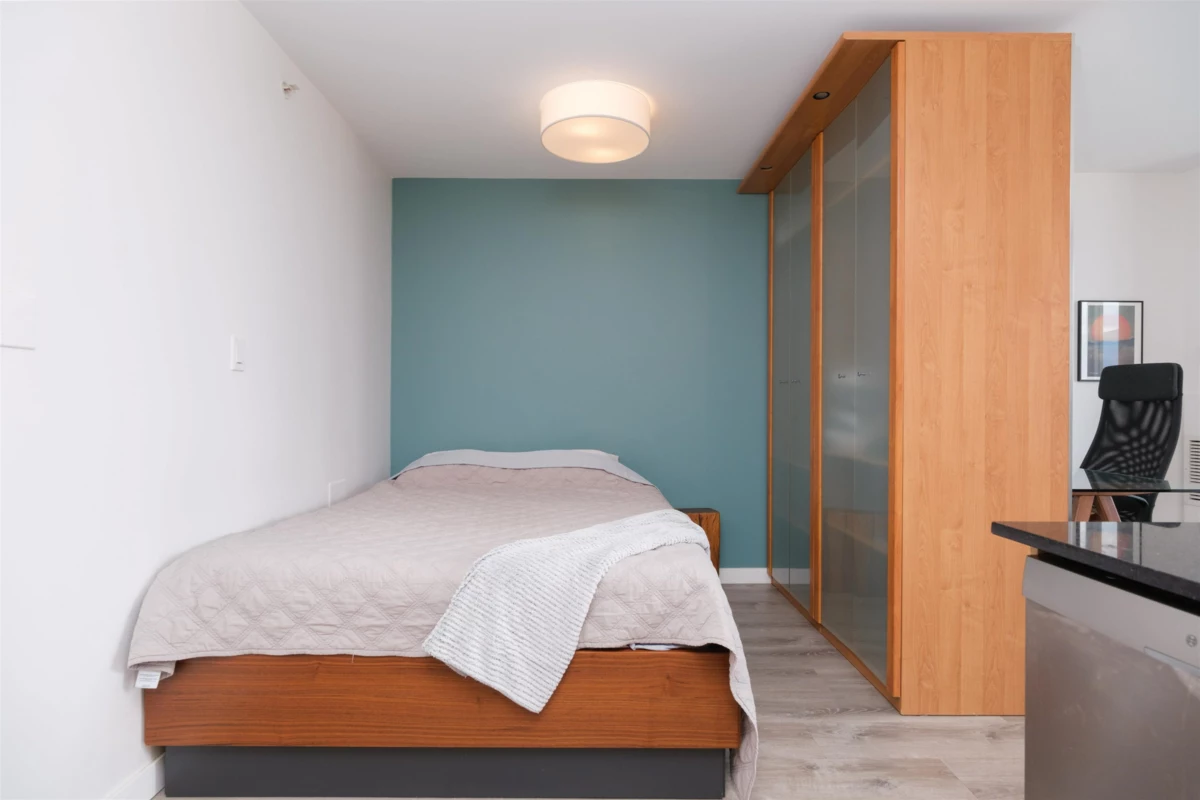 Bedroom 4 Photo of 1703 63 Keefer Place, Vancouver, BC