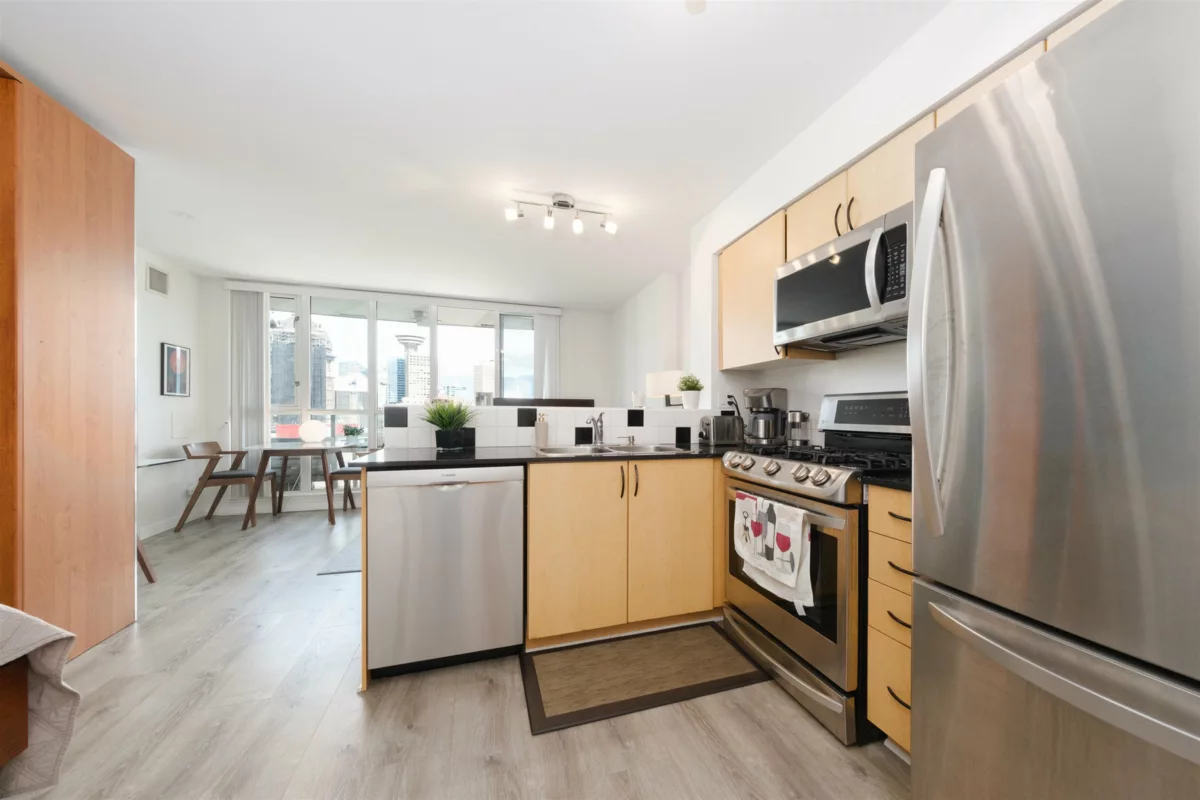 Office / Den Photo of 1703 63 Keefer Place, Vancouver, BC