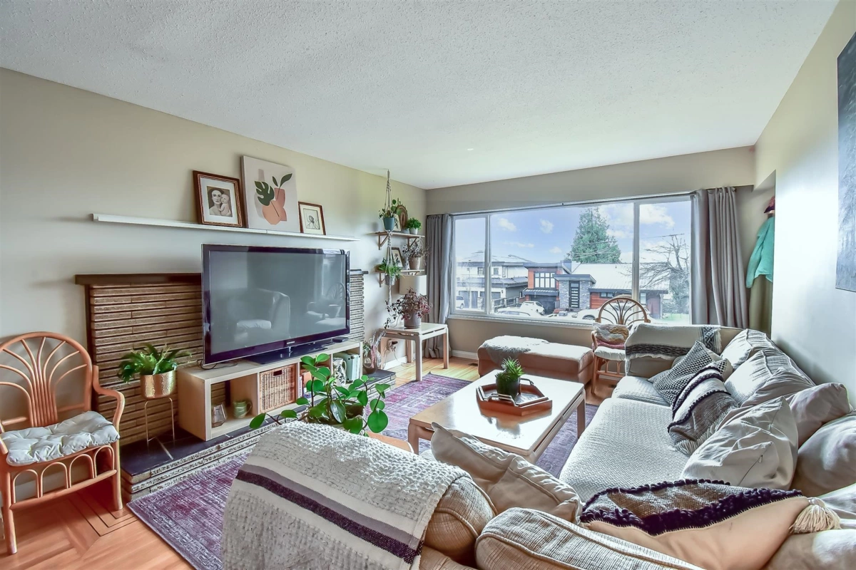 Living Room Photo of 5477 Portland Street, Burnaby, BC