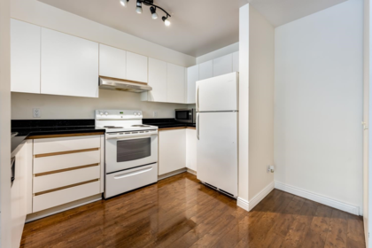 118 7700 St. Albans Road, Richmond, BC, Richmond — Apartment/Condo for sale