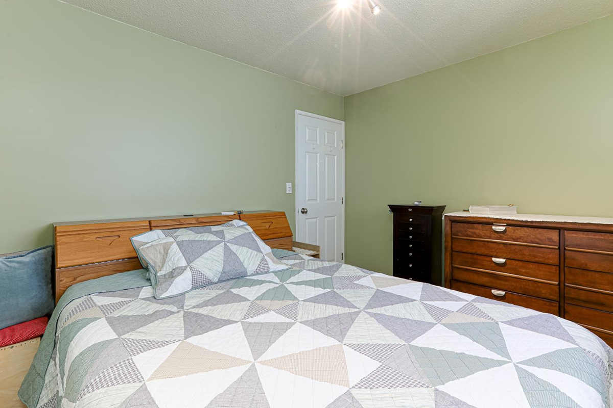 Staircase Photo of 2142 Grant Avenue, Port Coquitlam, BC