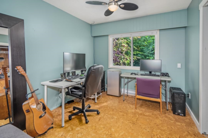 Hallway Photo of 8993 Nash Street, Langley, BC
