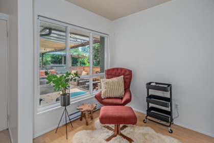 Laundry Room Photo of 8993 Nash Street, Langley, BC