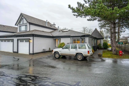 1 8567 164th Street, Surrey, BC, Surrey — Townhouse for sale