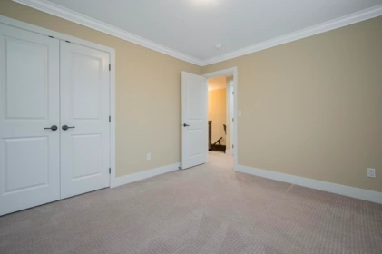 19593 72 Avenue, Surrey, BC, Surrey — Half Duplex for sale
