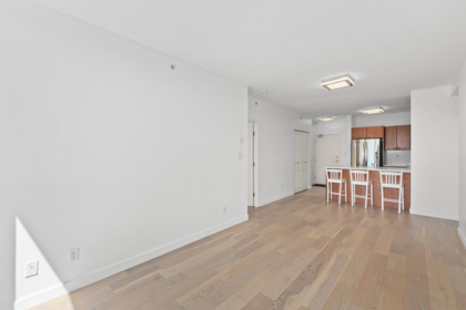 505 4028 Knight Street, Vancouver, BC, Vancouver — Apartment/Condo for sale