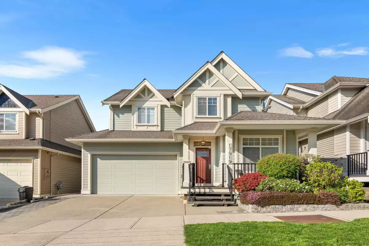 Exterior Front Photo of 17919 71 Avenue, Surrey, BC