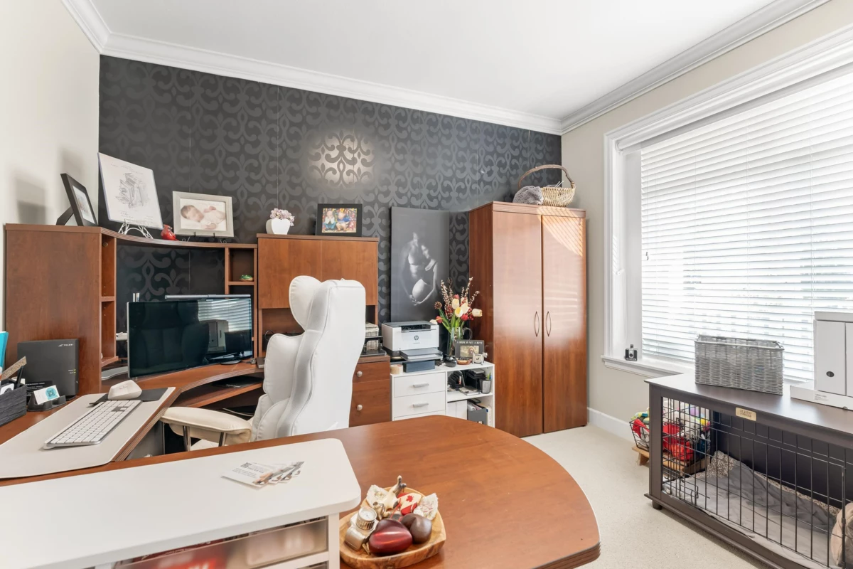 Primary Bathroom Photo of 17919 71 Avenue, Surrey, BC