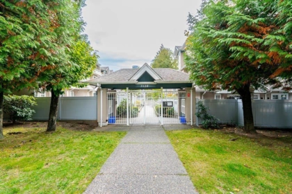13 7128 18th Avenue, Burnaby, BC, Burnaby — Townhouse for sale